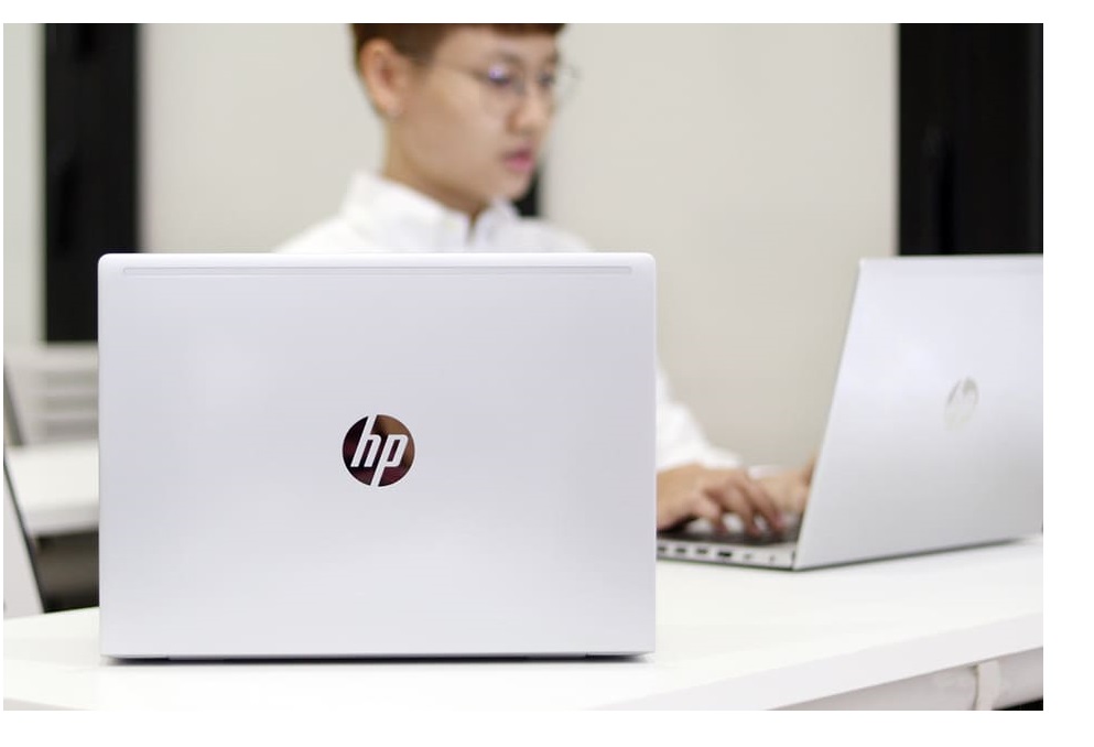 HP ProBook 440 G7.2.jpg